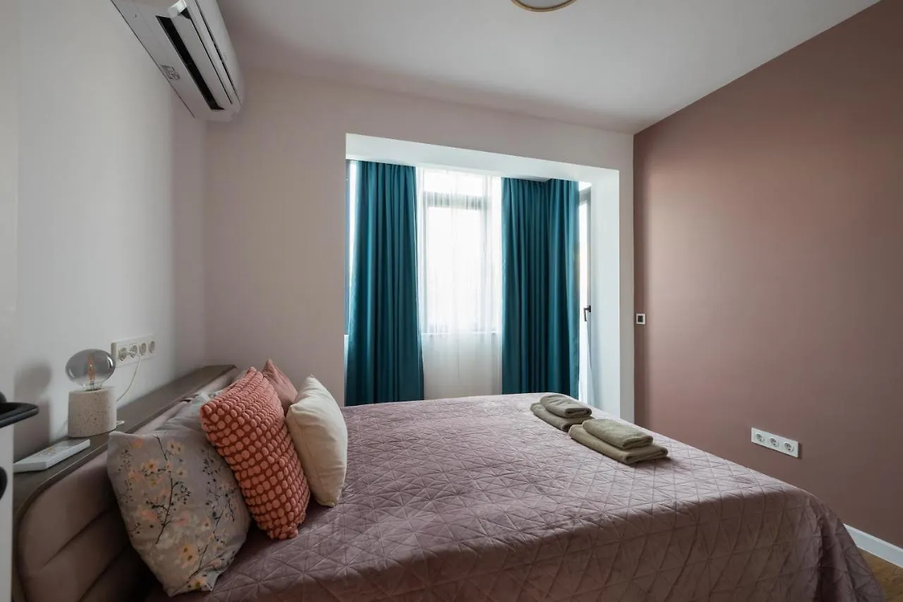 Opal Beachfront Apartment 瓦爾納 保加利亚